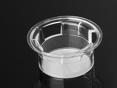 聚碳酸酯（PC）膜具有更強(qiáng)的細(xì)胞粘附性，孔密度更高，能完成更多跨膜物質(zhì)交換